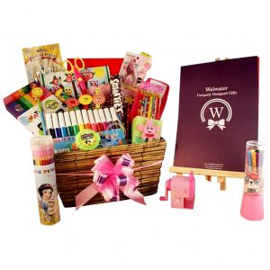 Girl Creativity – Back to school gift basket