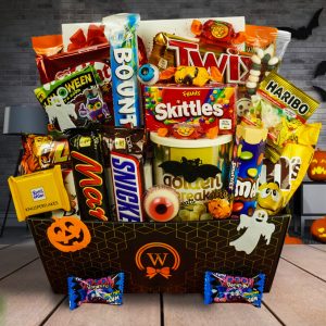 Halloween Collection XL Gift Basket