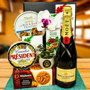 Nobel Treasure Box – Gift Basket