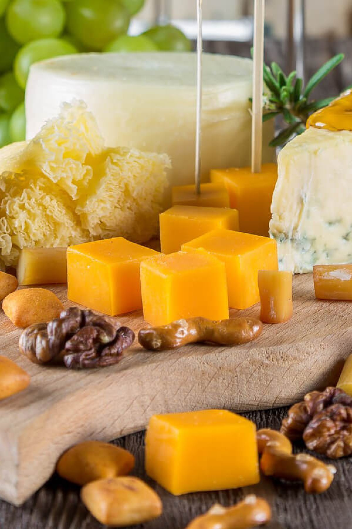 Discover Our Cheese Gift Baskets Send Gifts In Europe