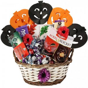 Sweet Attention – Halloween Gift Basket