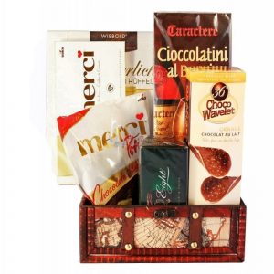 Delightful Discovery Rosh Hashanah Gift Basket