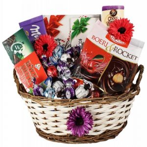 Sweet Attention – Rosh Hashanah Gift Basket