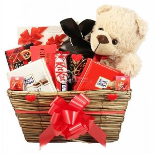 Show Your Love – Chocolate Gift Basket