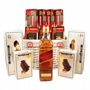 Top European Cookies – Red Label Whiskey Gift Basket