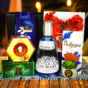 Gin & Treats Hamper