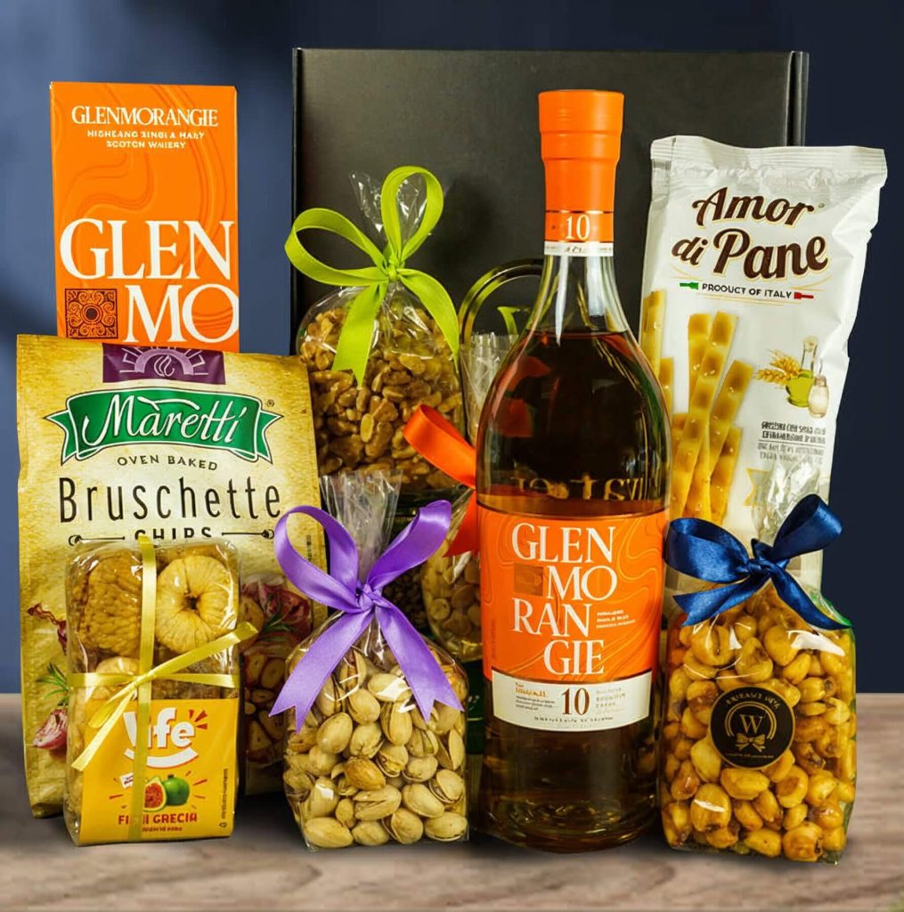 Glenmorangie Whiskey Enthusiast's Delight by Walwater Gifts