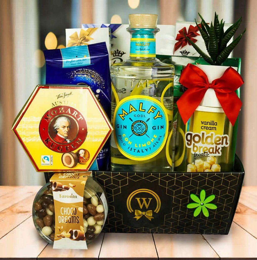 Lemony Gin Delights Gift Basket by Walwater Gifts Europe