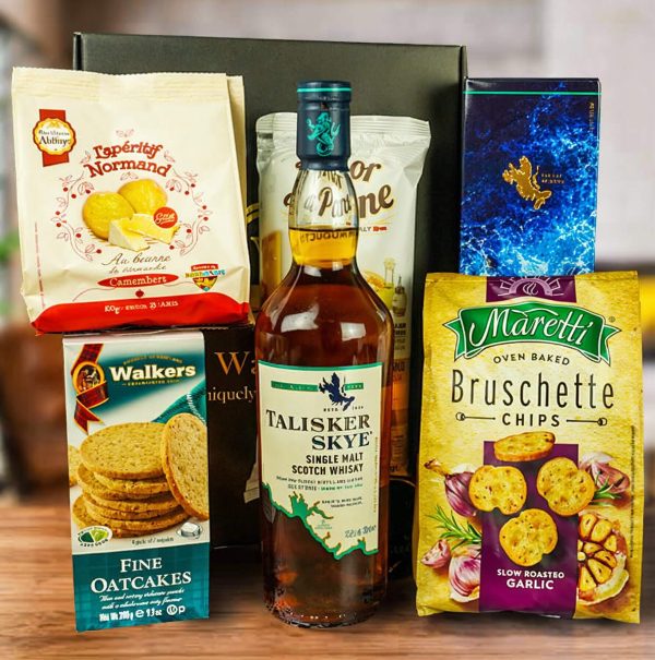 Spirited Aficionado's Selection by Walwater Gifts