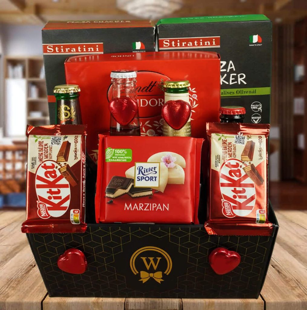 Cheers to Love Beer Basket by Walwater Gifts