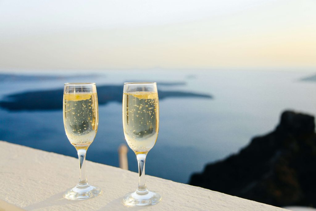 Order online champagne gifts