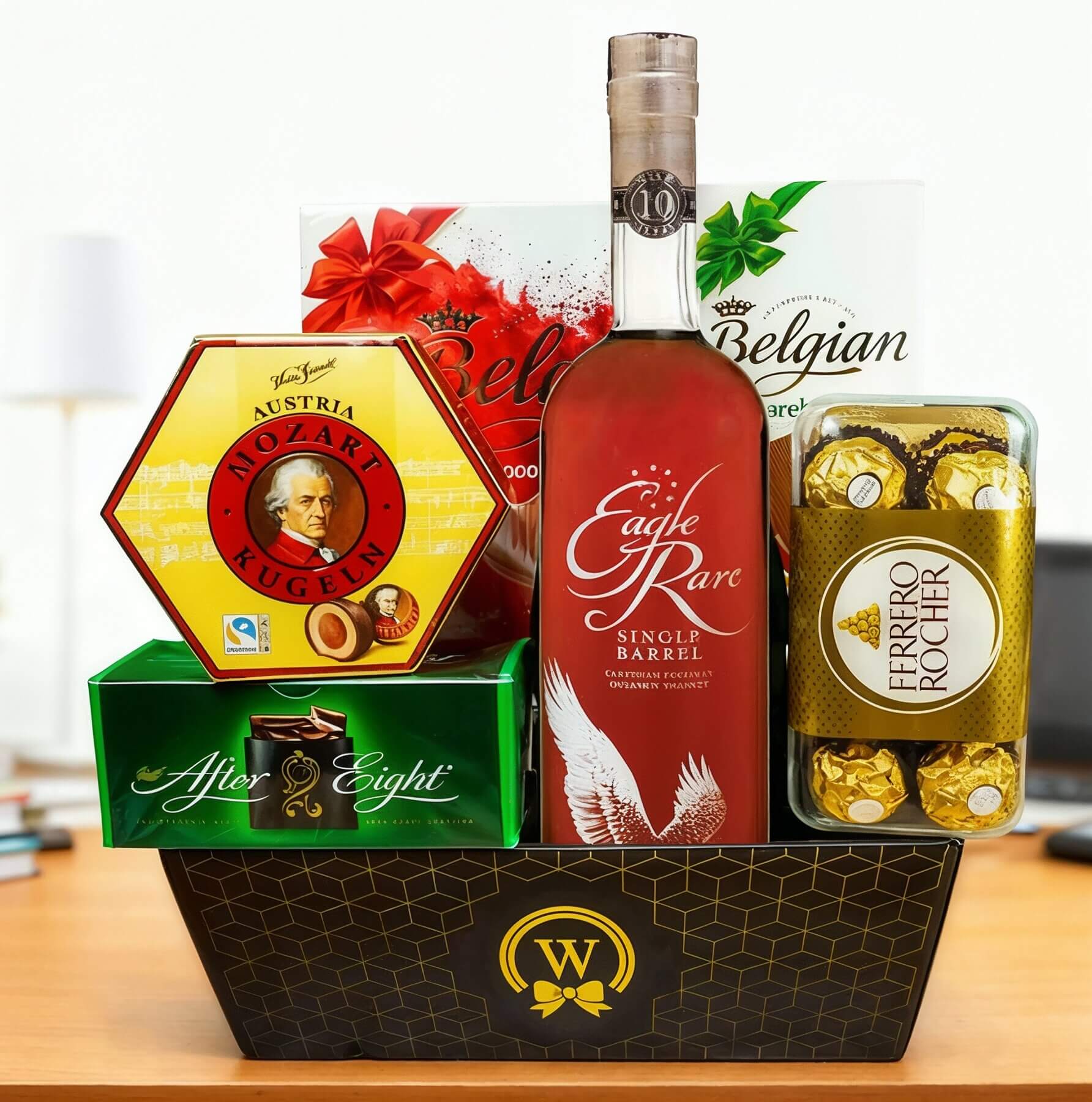 Read more about the article The Essential Guide to Graduation Gifts Shipping to Austria with Walwater Gifts