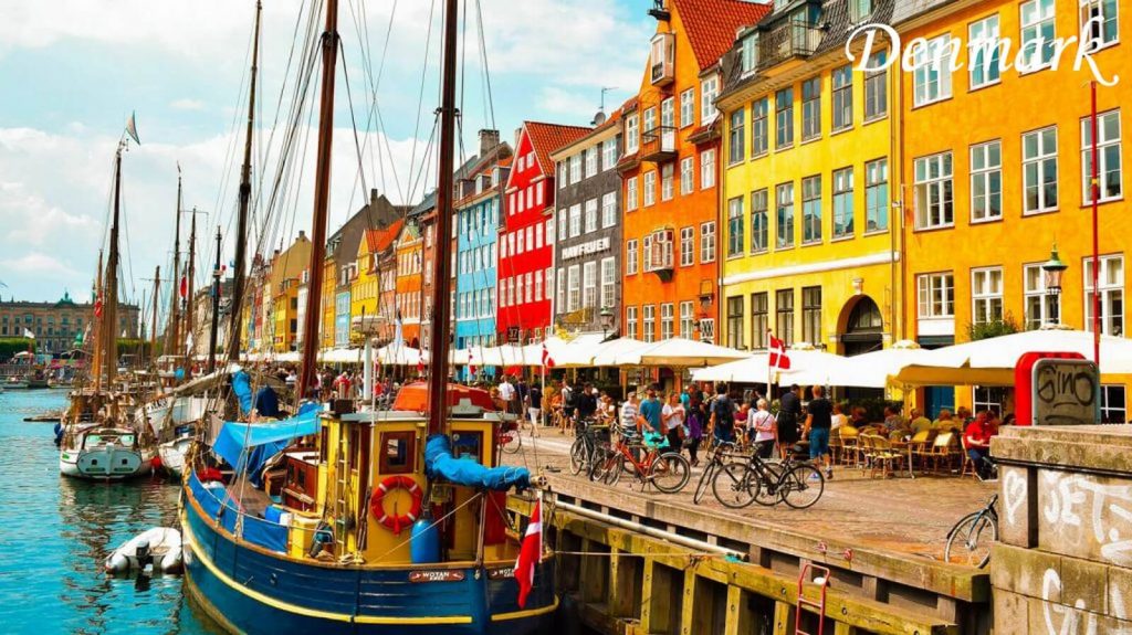 send-gift-baskets-to-denmark-1024x575